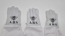 Load image into Gallery viewer, Beekeeping Premium Gloves
